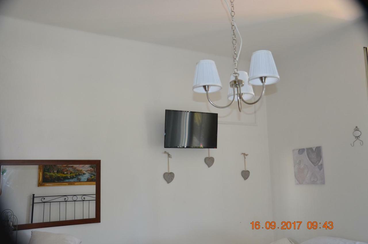 Vila Casa Lia Marina Di Carrara Exteriér fotografie
